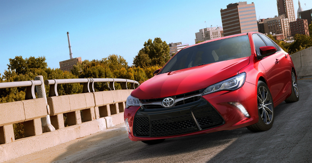 2015 Toyota Camry Red