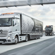 03.19.16 - Daimler Self-Driving Trucks