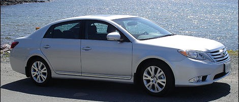 Full-Size Sedan - The Right Used Large Sedan for You