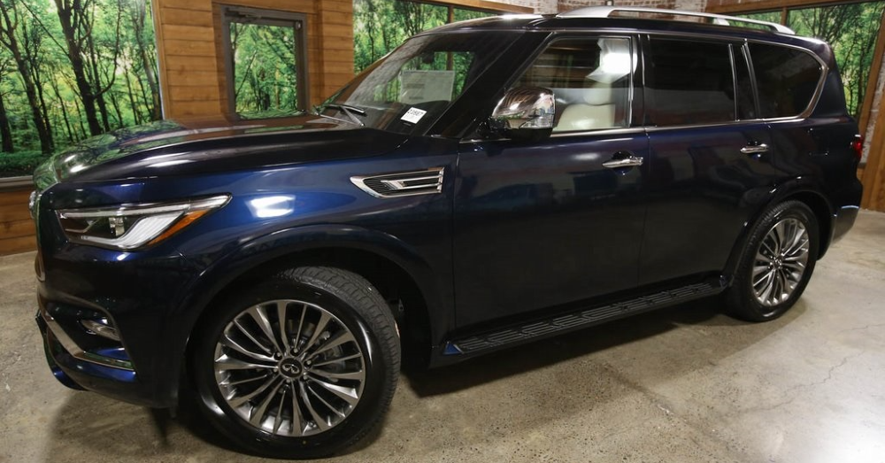 Driving Perfection for Your Family in the INFINITI QX80 Sensory