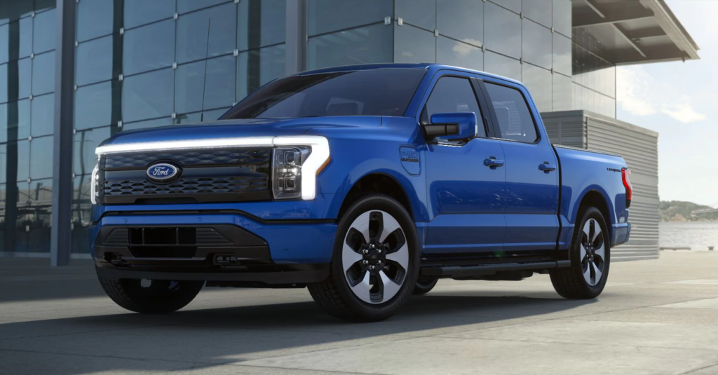 Ford F-150 Lightning vs Ford Maverick